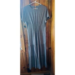 Elegant Gray Tiered Maxi Dress with Smocked Waist Casual Boho Summer ‎ Size 1X